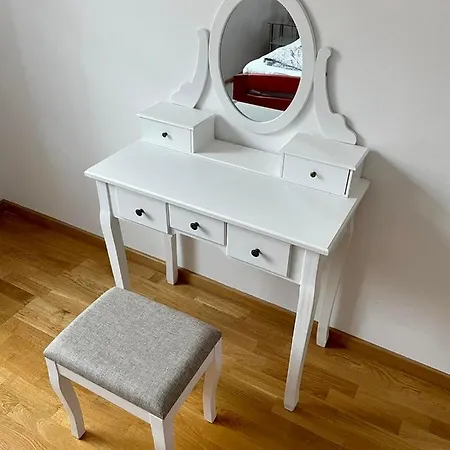 Paris -free Private Parking *