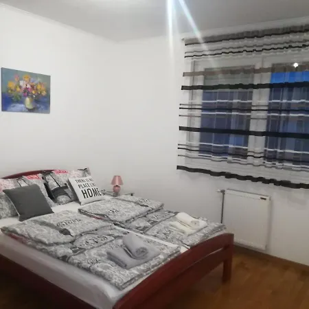 Paris -free Private Parking * Novi Sad